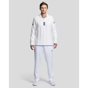 Castore England Crest Cricket Cable Knit long sleeve Sweater White Mens M